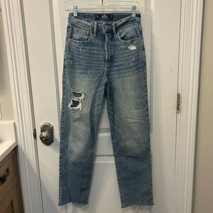 Hollister Ultra High-Rise Vintage Straight